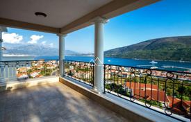 4 odalılar daire 158 m² Đenovići'de, Karadağ. 655,000 €