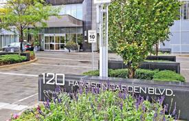 5 odalılar daire North York'da, Kanada. C$912,000