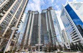 3 odalılar daire Yonge Street'da, Kanada. C$949,000