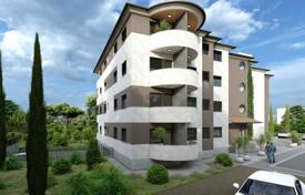 2 odalılar daire 94 m² Pula'da, Hırvatistan. 306,000 €