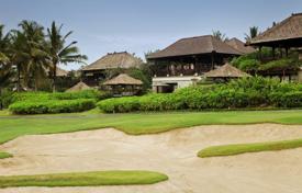 3 odalılar villa Canggu'da, Endonezya. $3,750 haftalık
