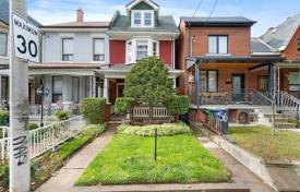 Şehir içinde müstakil ev – Montrose Avenue, Toronto, Ontario,  Kanada. C$1,638,000