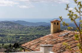 5 odalılar konak Chateauneuf-Grasse'de, Fransa. 570,000 €