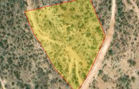 Arsa Pissouri'de, Kıbrıs. 2,500,000 €