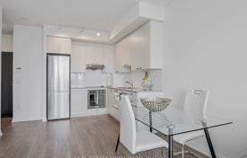 5 odalılar daire North York'da, Kanada. C$817,000