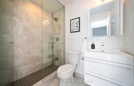 6 odalılar daire Etobicoke'de, Kanada. C$1,158,000
