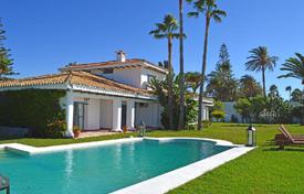 Villa – San Pedro Alcántara, Endülüs, İspanya. $14,400 haftalık