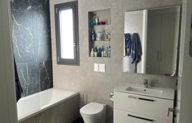 3 odalılar çatı dairesi 142 m² Mouttagiaka'da, Kıbrıs. 1,300,000 €