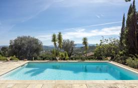 Villa – Chateauneuf-Grasse, Cote d'Azur (Fransız Rivierası), Fransa. 1,290,000 €