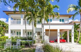 Yazlık ev – Key Biscayne, Florida, Amerika Birleşik Devletleri. $2,950,000