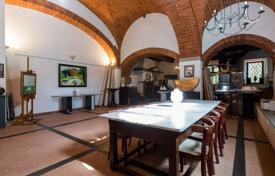 11 odalılar villa 650 m² Castagneto Carducci'de, İtalya. 1,400,000 €