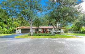 Villa – Miami, Florida, Amerika Birleşik Devletleri. 926,000 €