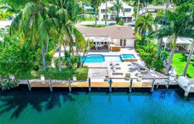 Şehir içinde müstakil ev – Fort Lauderdale, Florida, Amerika Birleşik Devletleri. $3,300,000