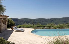 4 odalılar villa Tourrettes-sur-Loup'da, Fransa. 1,450,000 €