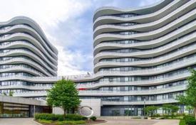 2 odalılar daire North York'da, Kanada. C$741,000