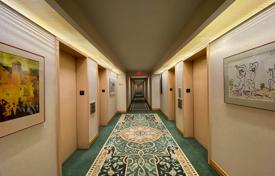 6 odalılar daire Scarborough'da, Kanada. C$873,000