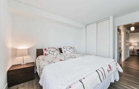 2 odalılar daire Queens Quay West'da, Kanada. C$817,000