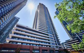 2 odalılar daire Lake Shore Boulevard West'da, Kanada. C$821,000