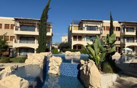 2 odalılar daire 110 m² Aphrodite Hills'da, Kıbrıs. 575,000 €