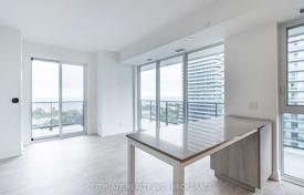 7 odalılar daire Etobicoke'de, Kanada. C$1,238,000