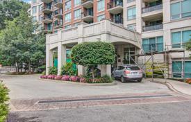 2 odalılar daire North York'da, Kanada. C$769,000