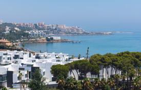 6 odalılar daire 139 m² Estepona'da, İspanya. 739,000 €