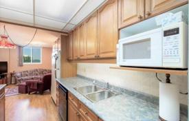 3 odalılar daire Etobicoke'de, Kanada. C$978,000