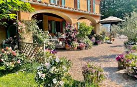 4 odalılar villa 374 m² Volterra'da, İtalya. 985,000 €