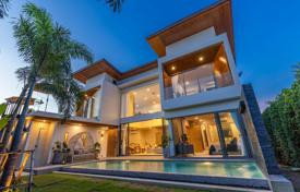 3 odalılar villa 338 m² Si Sunthon'da, Tayland. $626,000