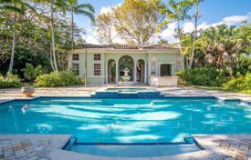 Villa – Pinecrest, Florida, Amerika Birleşik Devletleri. $3,900,000