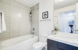 2 odalılar daire Richmond Street West'da, Kanada. C$1,148,000