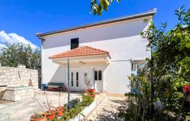 4 odalılar şehir içinde müstakil ev 150 m² Drvenik Mali'de, Hırvatistan. 379,000 €