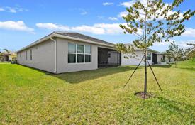 3 odalılar şehir içinde müstakil ev 263 m² Florida'da, Amerika Birleşik Devletleri. $599,000