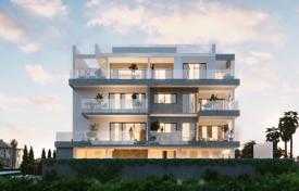 4 odalılar çatı dairesi 110 m² Agios Athanasios (Cyprus)'da, Kıbrıs. Min.390,000 €