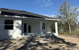 Şehir içinde müstakil ev – Lehigh Acres, Florida, Amerika Birleşik Devletleri. $395,000
