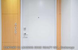 5 odalılar daire North York'da, Kanada. C$1,021,000