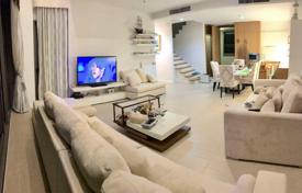 3 odalılar daire 175 m² Pattaya'da, Tayland. $917,000
