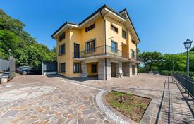 Villa – Padenghe sul Garda, Lombardiya, İtalya. 2,850,000 €