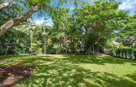 Şehir içinde müstakil ev – Coral Gables, Florida, Amerika Birleşik Devletleri. $5,900,000