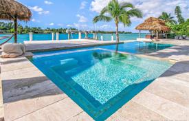 Villa – Miami sahili, Florida, Amerika Birleşik Devletleri. 3,591,000 €