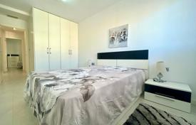 2 odalılar daire 69 m² Dehesa de Campoamor'da, İspanya. 160,000 €