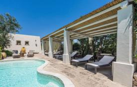 Yazlık ev – Racale, Apulia, İtalya. 13,300 € haftalık