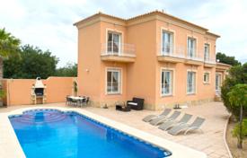 9 odalılar yazlık ev 220 m² Calpe'de, İspanya. 8,900 € haftalık