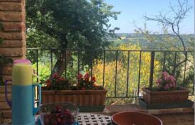 4 odalılar villa 335 m² Perugia'da, İtalya. 1,100,000 €
