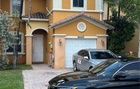 Şehir içinde müstakil ev – Homestead, Florida, Amerika Birleşik Devletleri. $445,000