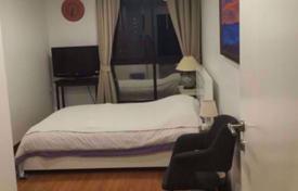 2 odalılar kondominyumda daireler Watthana'da, Tayland. $3,700 haftalık