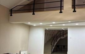 6 odalılar şehir içinde müstakil ev 850 m² Tbilisi (city)'da, Gürcistan. $1,500,000