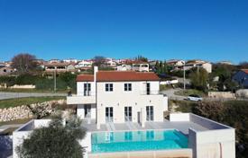 7 odalılar şehir içinde müstakil ev 303 m² Porec'te, Hırvatistan. 695,000 €