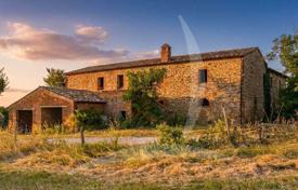 Villa 450 m² Siena'da, İtalya. 950,000 €