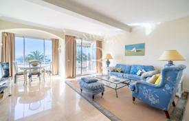 3 odalılar daire Cannes'da, Fransa. 1,750,000 €